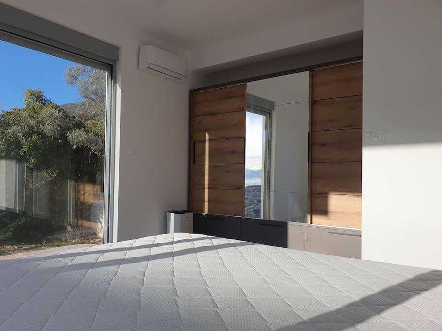 Beautiful Apartment In Tivat Eksteriør billede