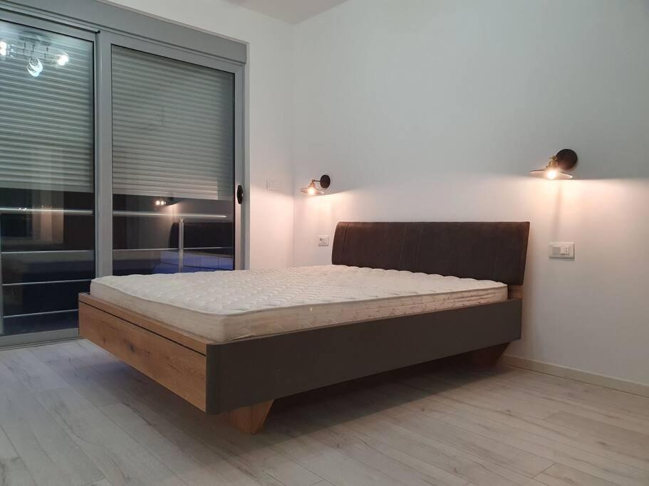 Beautiful Apartment In Tivat Eksteriør billede